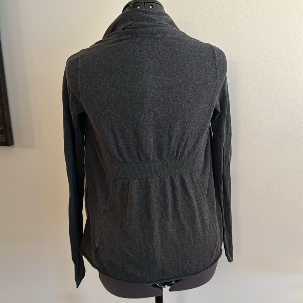 Express Cardigan - Picture 3 of 5